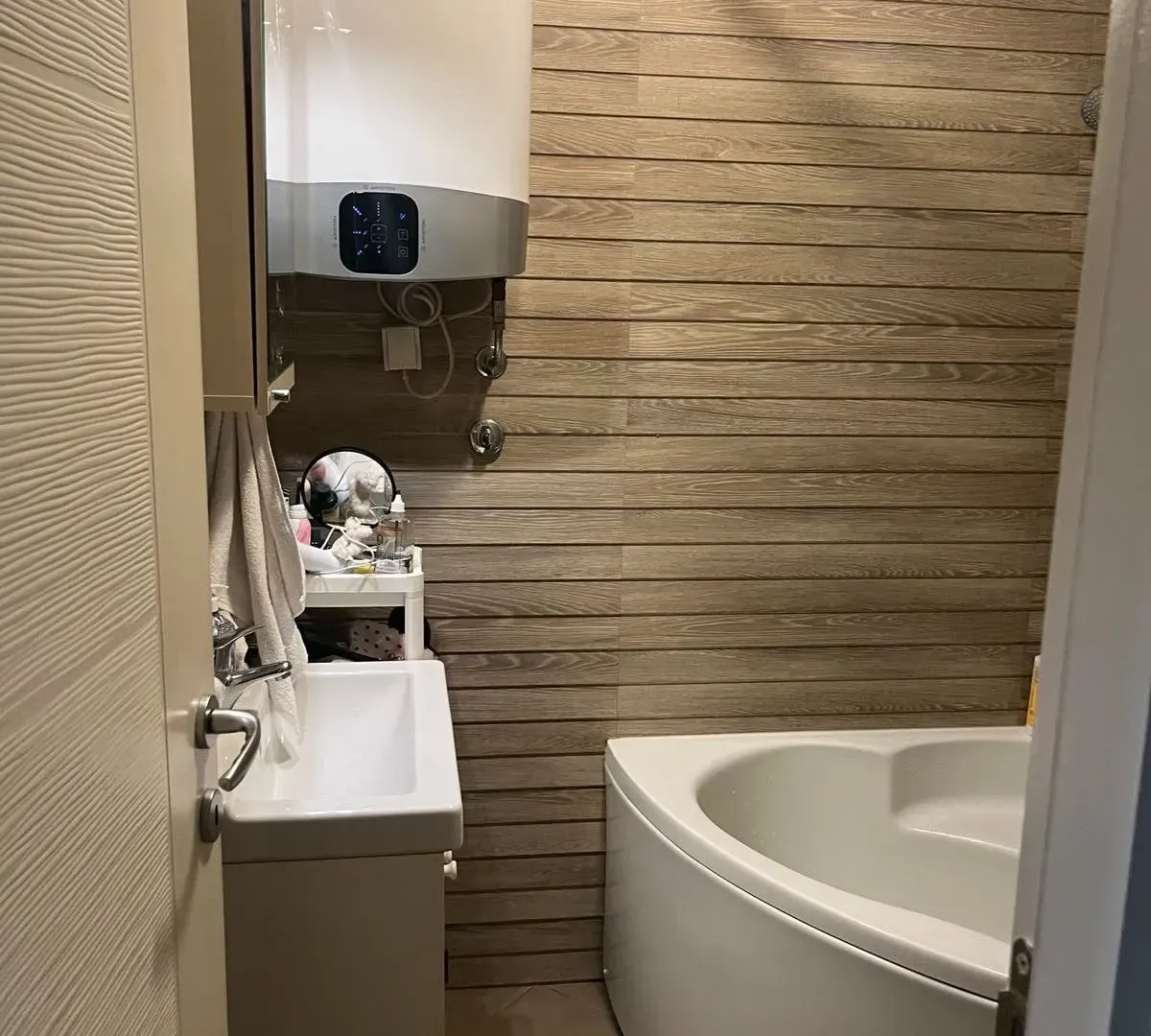Sale, one bedroom apartment, 47m², Preko Morače, Podgorica