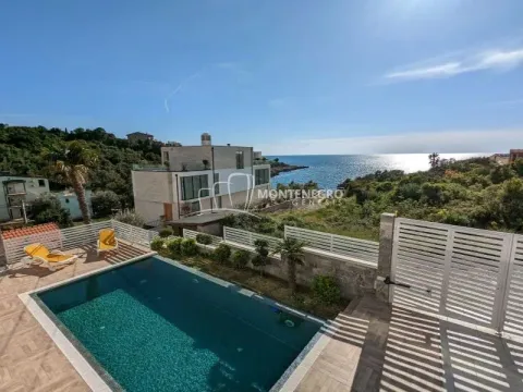 Prodaja, kuća, 365m², Centar, Bar - image 1
