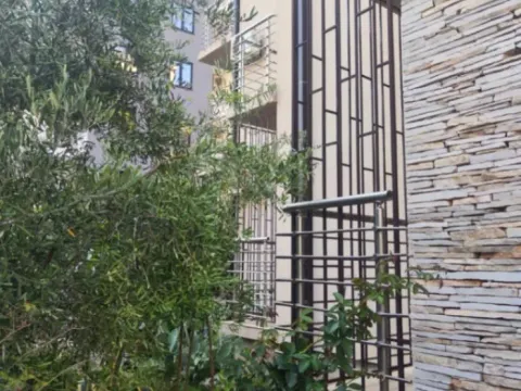 Prodaja, dvosoban stan, 67m², Bečići, Budva - image 2