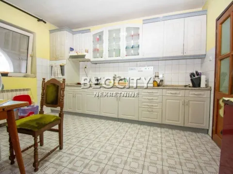 Prodaja, kuća, 310m², Železnik, Beograd - image 6