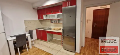 Izdavanje, garsonjera, 29m², Sajmište, Novi Sad - image 2