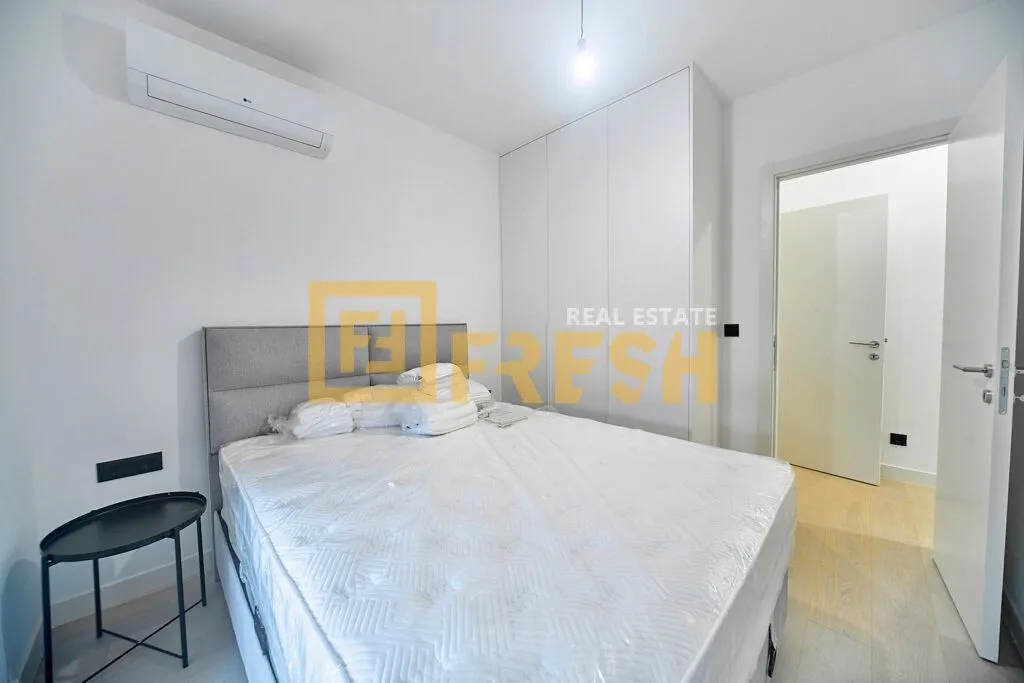 Izdavanje, dvosoban stan, 69m², Krivi Most, Podgorica