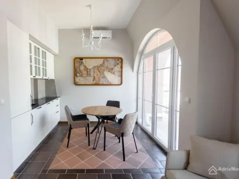 Sale, one bedroom apartment, 49m², Tivat, Crna Gora