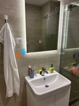 Rent, three bedroom apartment, 90m², Tašmajdan, Palilula Sve Podlokacije - image 11
