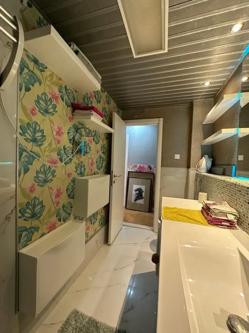 Sale, three bedroom apartment, 104m², Adok, Budva