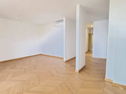 Prodaja, trosoban stan, 90m², Blizikuće, Budva - image 18