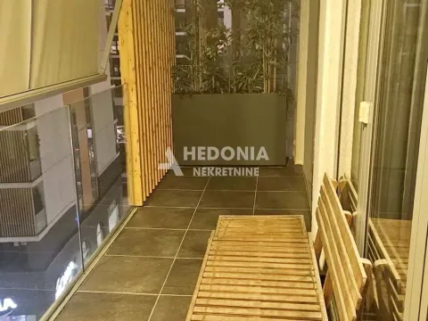 Izdavanje, dvosoban stan, 70m², Novi Beograd Blok 65, Novi Beograd Sve Podlokacije - image 10