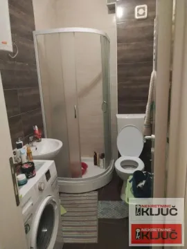 Izdavanje, jednosoban stan, 36m², Novi Sad, Srbija - image 4