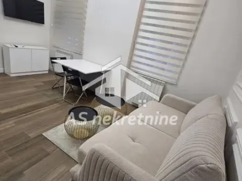Rent, apartment, 30m², Tašmajdan, Palilula Sve Podlokacije - image 2