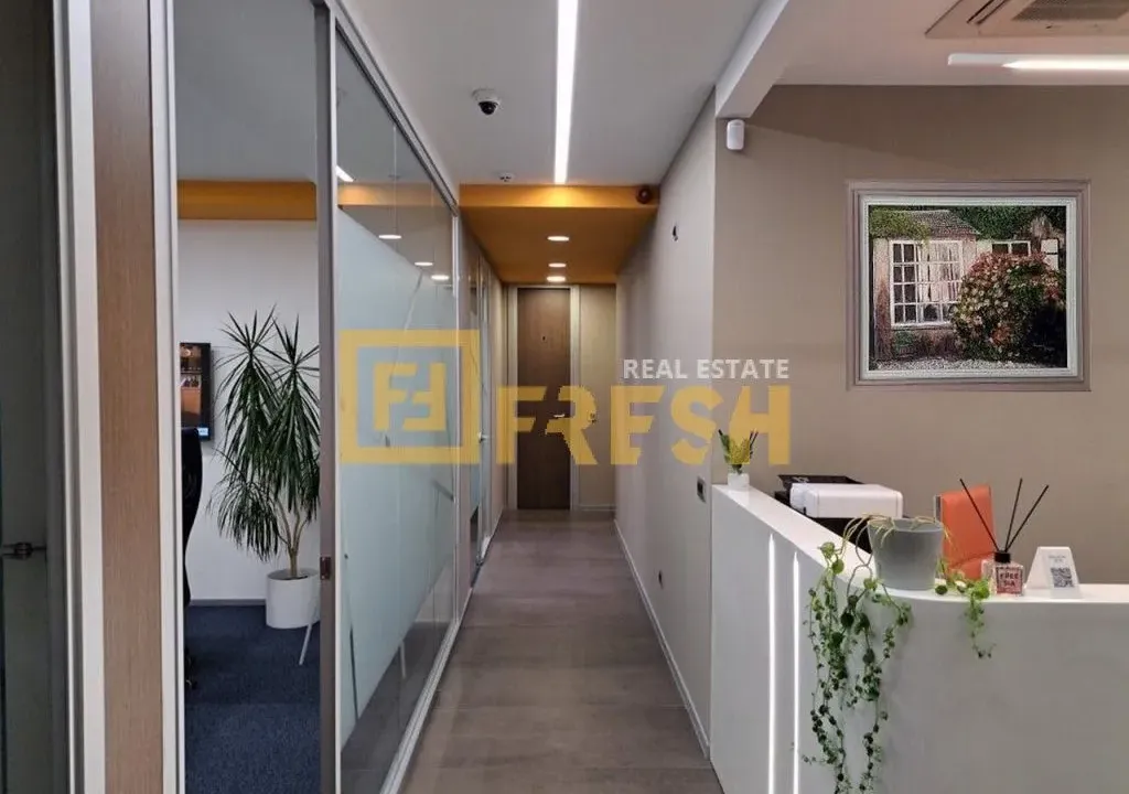 Prodaja, poslovni prostor, 391m², Preko Morače, Podgorica