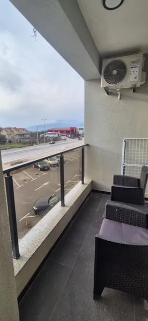 Rent, one bedroom apartment, 47m², Radanovići, Kotor