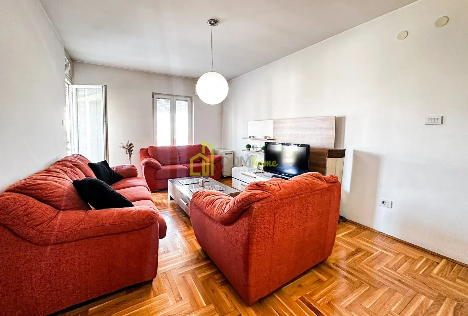 Izdavanje, jednosoban stan, 42m², Kod Big Fashion-a, Podgorica