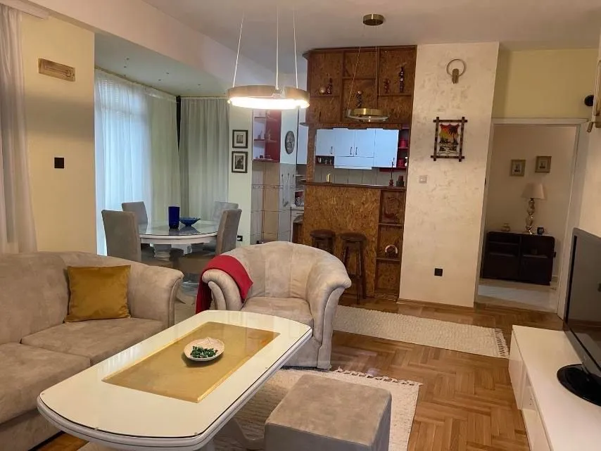 Rent, two bedroom apartment, 76m², Centar, Podgorica