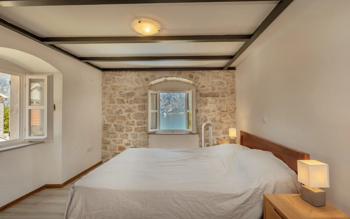 Prodaja, kuća, 800m², Prčanj, Kotor