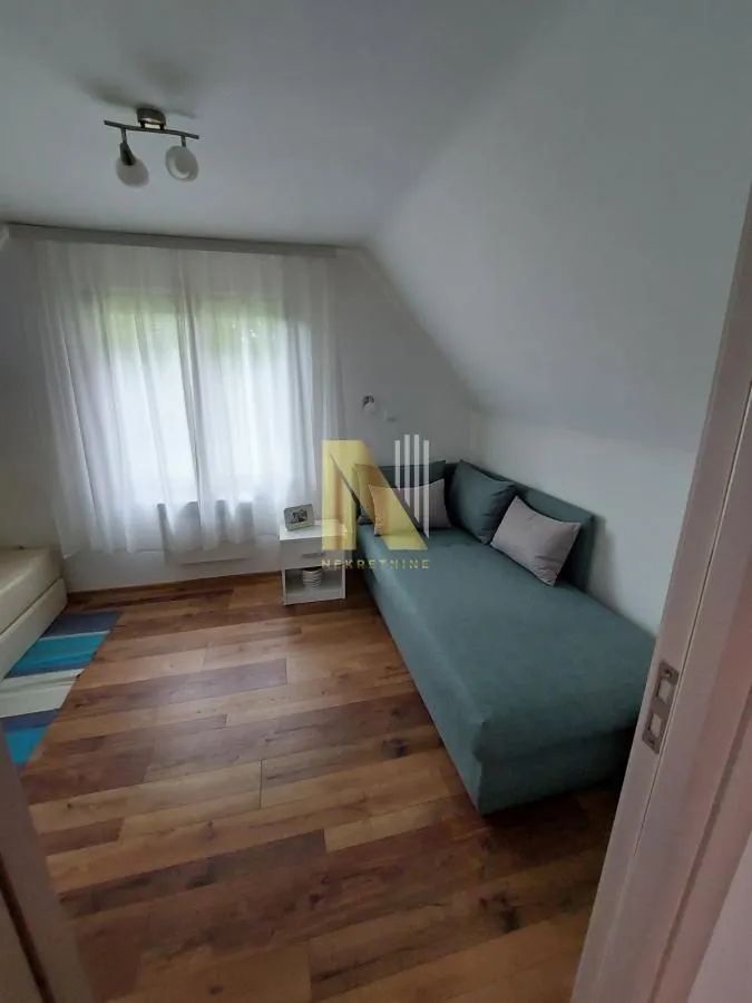 Prodaja, kuća, 94m², Čortanovci, Inđija