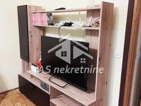 Izdavanje, trosoban stan, 75m², Tašmajdan, Palilula Sve Podlokacije - image 2