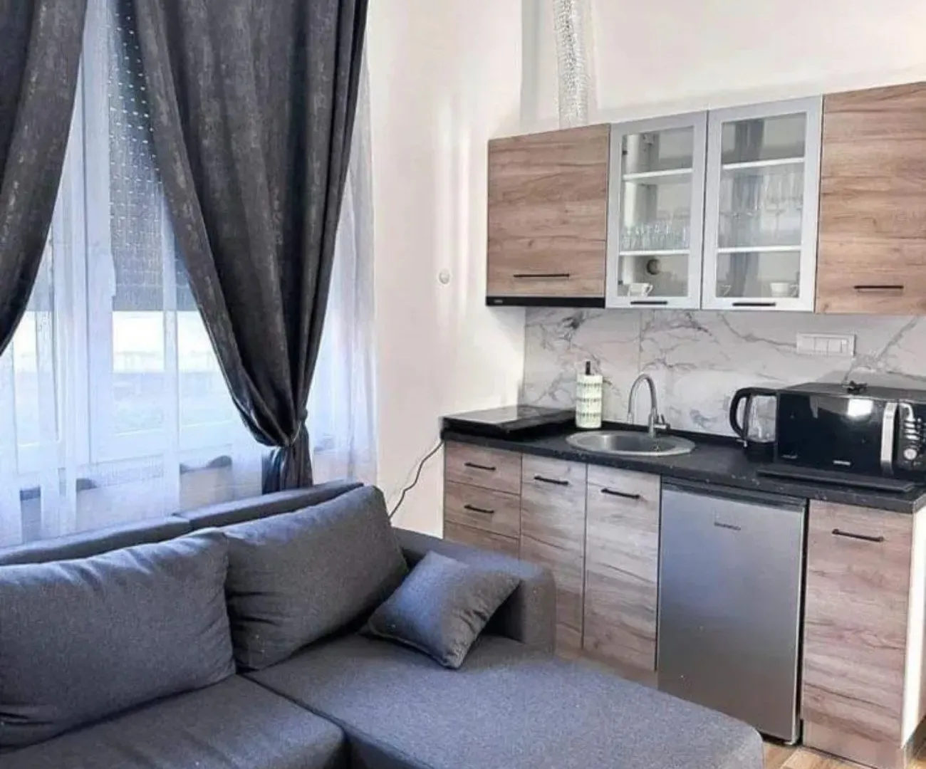Prodaja, dvosoban stan, 65m², Centar, Kraljevo