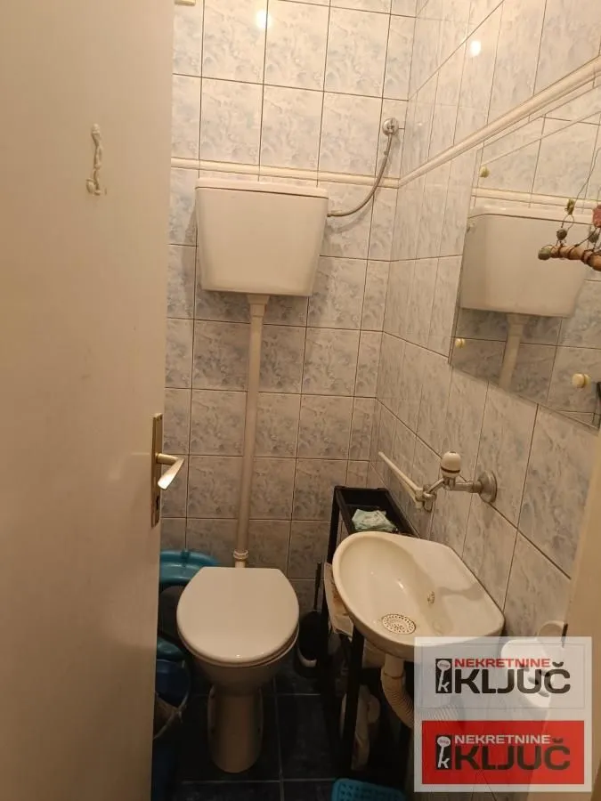 Prodaja, dvosoban stan, 77m², Centar, Novi Sad