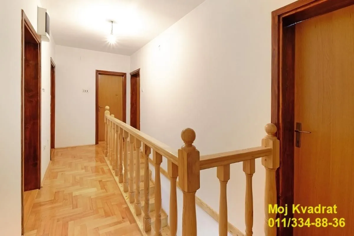Sale, house, 273m², Altina, Beograd