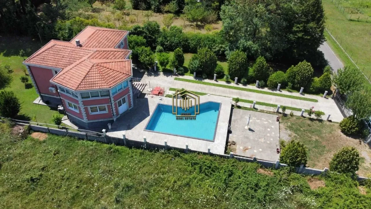 Sale, house, 340m², Jastreb, Danilovgrad