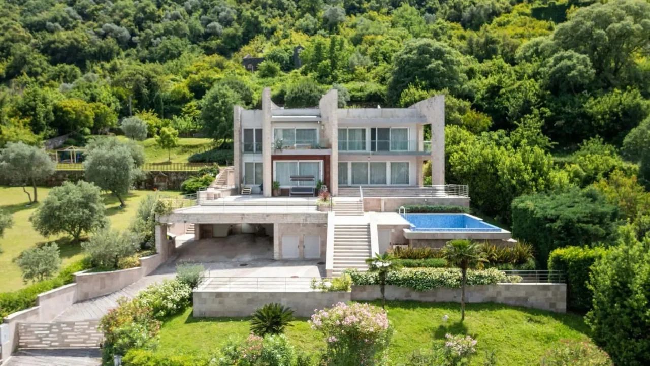 Prodaja, kuća, 359m², Stoliv, Kotor