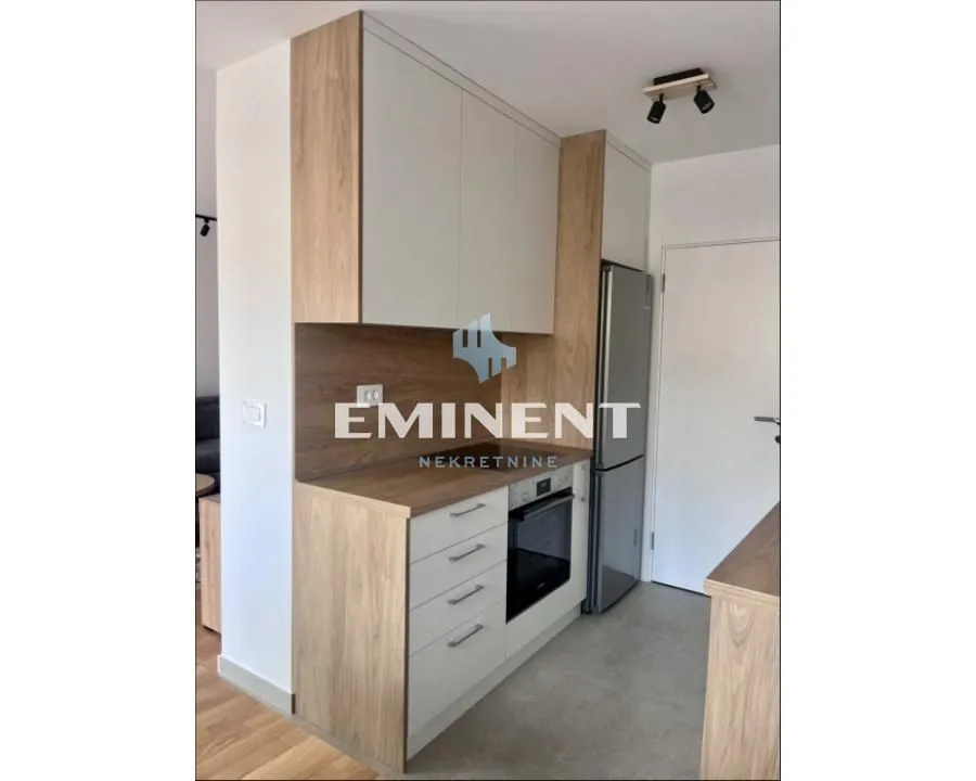 Rent, two bedroom apartment, 60m², Stari Grad, Beograd