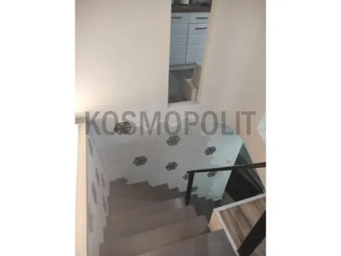 Prodaja, trosoban stan, 72m², Profesorska Kolonija, Palilula Sve Podlokacije - image 6