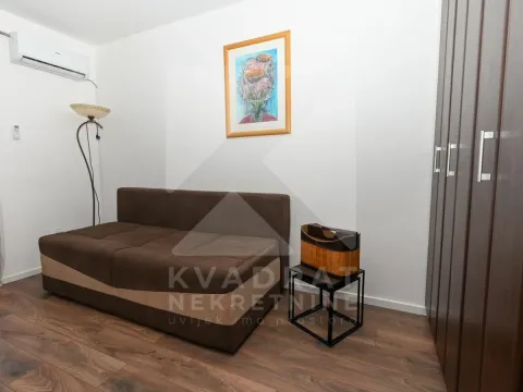 Rent, three bedroom apartment, 106m², Momišići, Podgorica - image 13