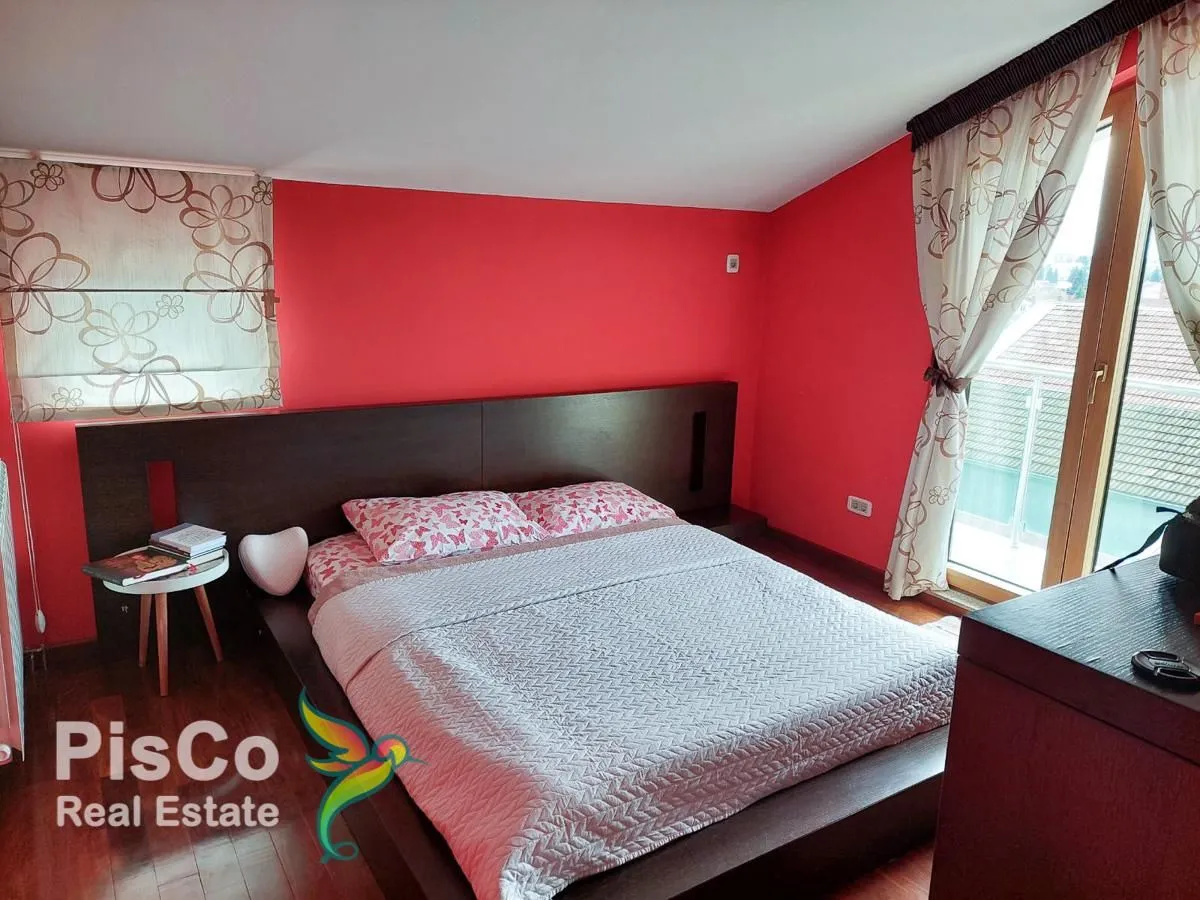 Prodaja, četvorosoban stan, 156m², Gorica C, Podgorica