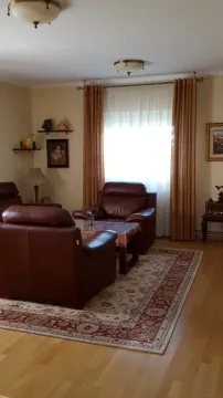 Prodaja, kuća, 198m², Šušanj, Bar - image 3