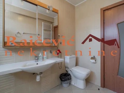 Sale, one bedroom apartment, 33m², Autokomanda, Voždovac Sve Podlokacije - image 12