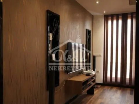 Prodaja, dvosoban stan, 73m², Centar, Kragujevac - image 5