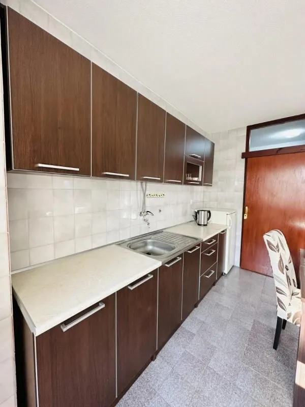 Rent, one bedroom apartment, 60m², Bar, Crna Gora