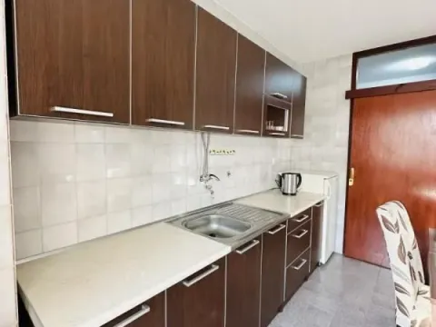 Rent, one bedroom apartment, 60m², Bar, Crna Gora - image 3