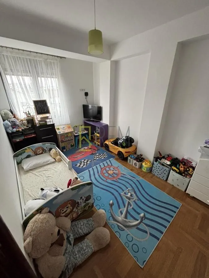 Prodaja, trosoban stan, 97m², Stari Aerodrom, Podgorica