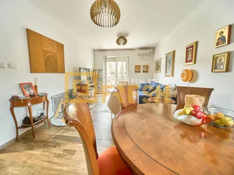 Prodaja, dvosoban stan, 65m², Centar, Podgorica - image 2