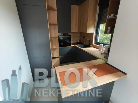 Izdavanje, dvosoban stan, 70m², Dalmatinska ulica, Podgorica - image 5
