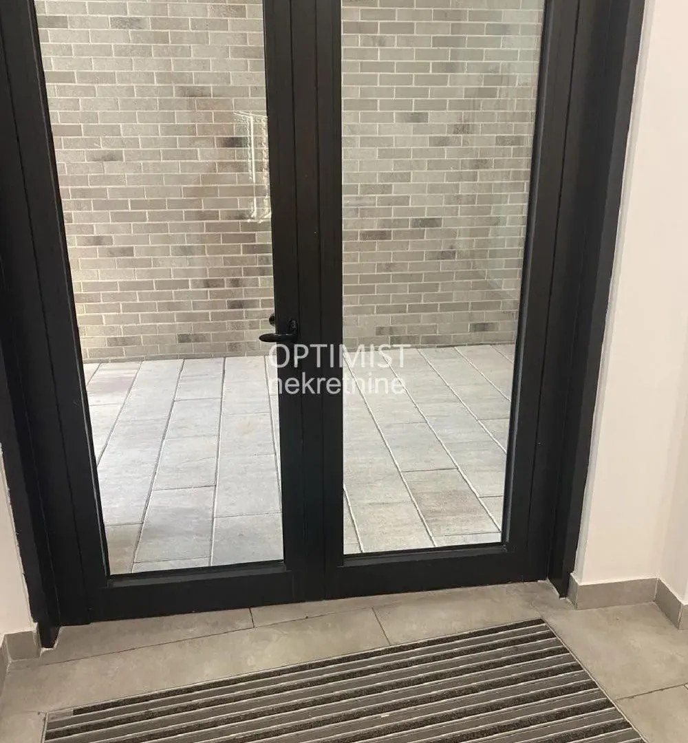 Sale, three bedroom apartment, 88m², Trošarina, Voždovac Sve Podlokacije