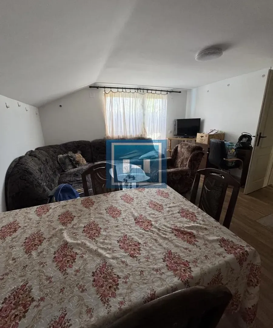 Sale, office space, 69m², Ražanj, Srbija