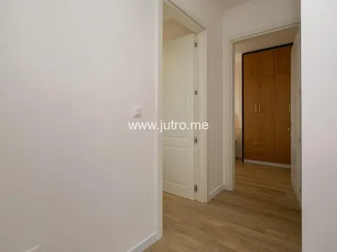 Prodaja, kuća, 217m², Rijeka Reževići, Budva - image 16