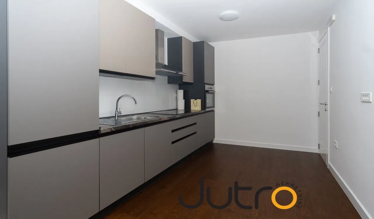 Rent, three bedroom apartment, 100m², Gorica C, Podgorica