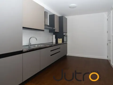 Rent, three bedroom apartment, 100m², Gorica C, Podgorica - image 8