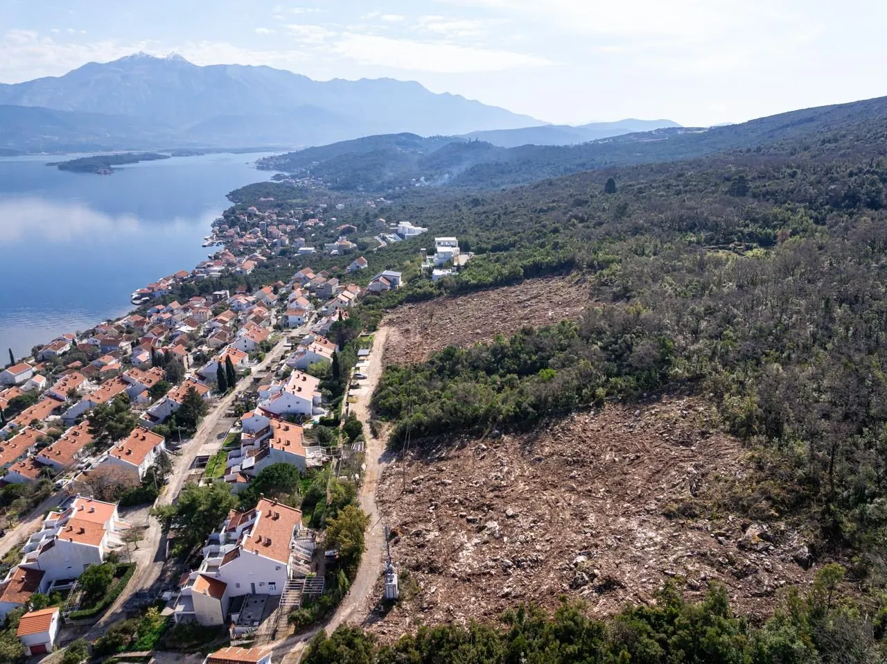 Prodaja, plac, 9748m², Krašići, Tivat