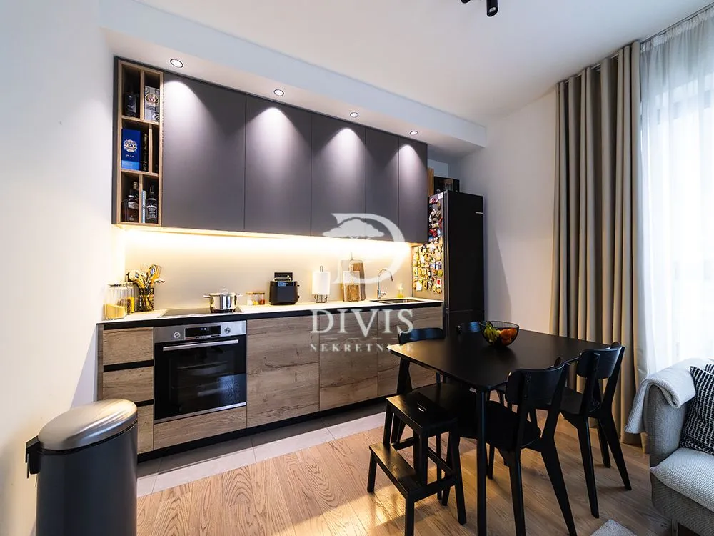Prodaja, trosoban stan, 69m², Beograd Na Vodi, Beograd