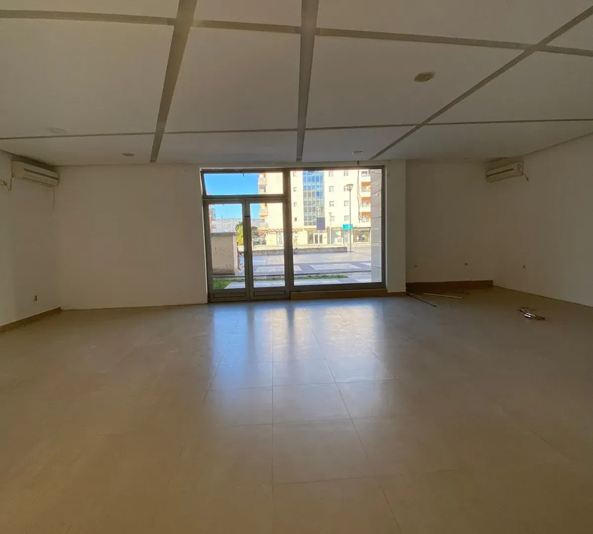 Rent, office space, 145m², City Kvart, Podgorica