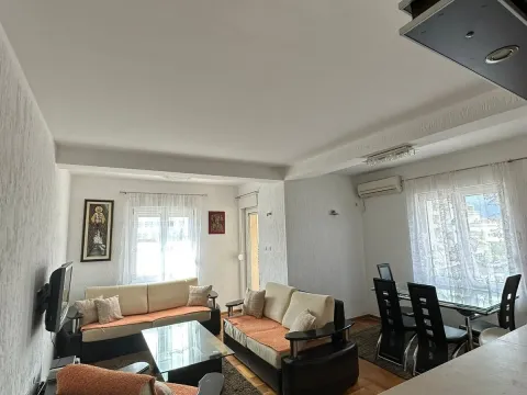 Izdavanje, stan, 54m², Stari Aerodrom, Podgorica - image 2