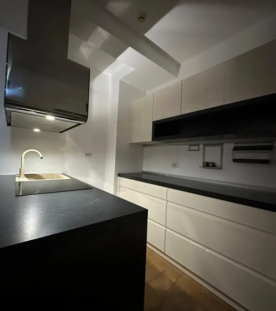 Izdavanje, jednosoban stan, 60m², City Kvart, Podgorica
