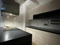 Izdavanje, jednosoban stan, 60m², City Kvart, Podgorica - image 7