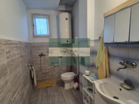 Prodaja, kuća, 89m², Bresje, Jagodina - image 33