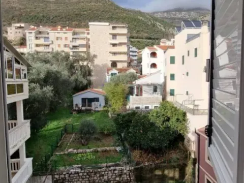 Sale, one bedroom apartment, 52m², Petrovac, Budva - image 7